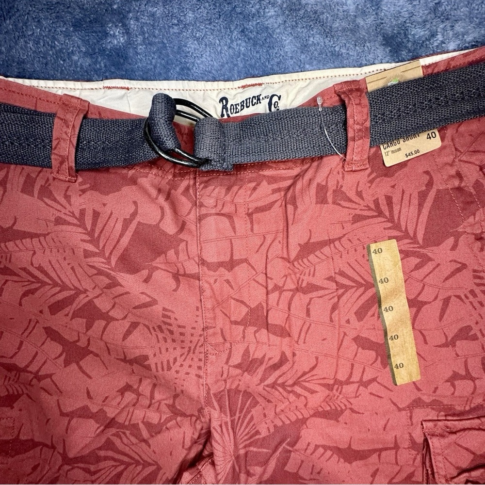 Roebuck & Co Red Cargo Shorts | Men’s Size 40